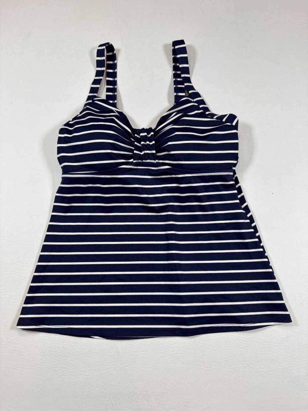 LL Bean Striped Navy White sz 8 Built-In Bra Tankini Swimsuit Top Padded (H647)